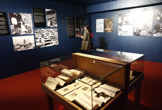 Yılın sergisi: İşte benim Zeki Müren 