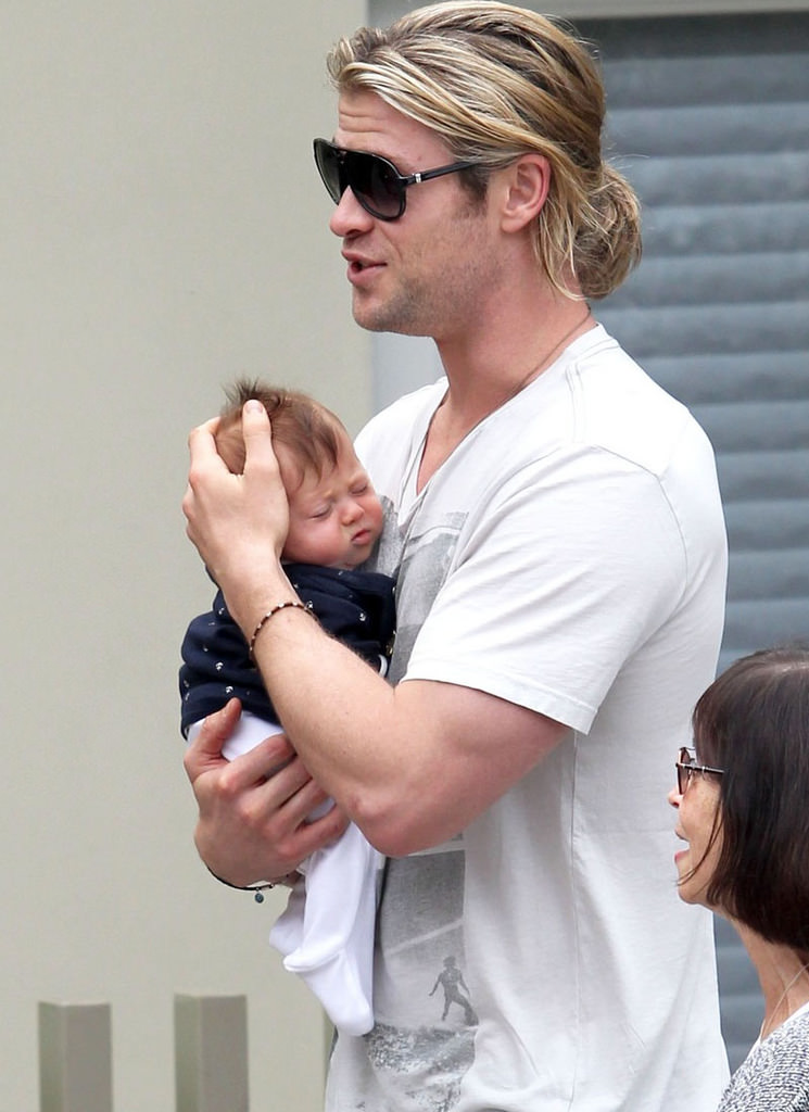 2014'ün en seksi erkeği Chris Hemsworth