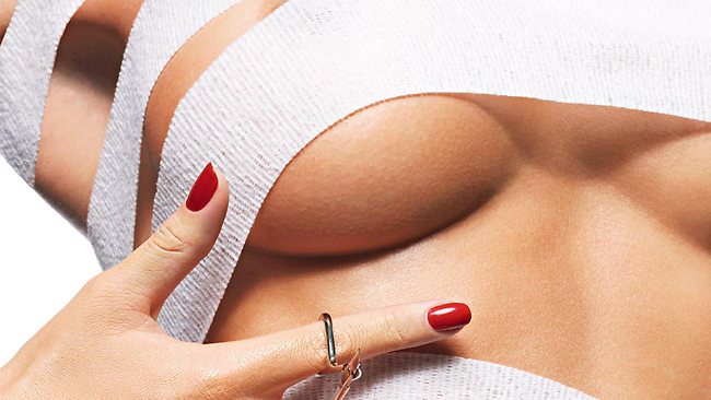 Kadınlar neden göğüslerini büyütür?