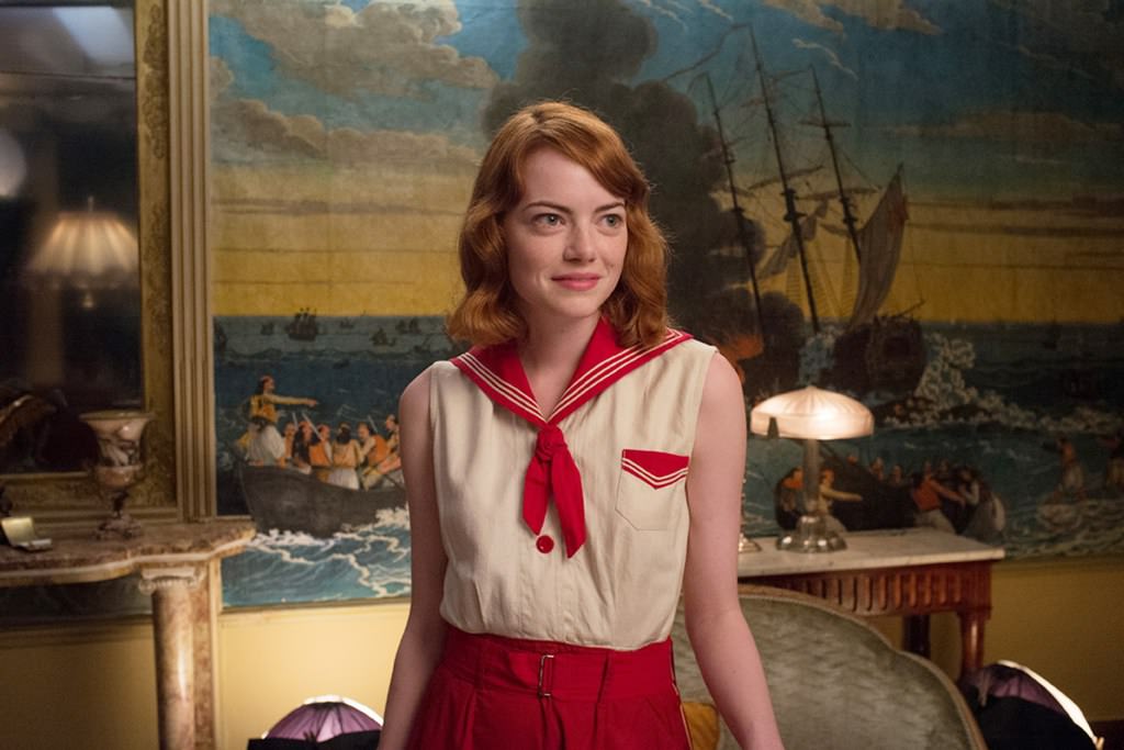 Emma Stone'un yeni imajının ardındaki kadınla tanışın 