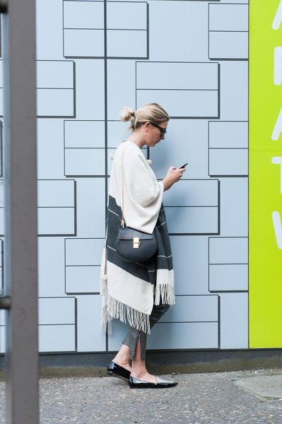 Sokak stili 2015-16 Sonbahar/Kış, Londra Moda Haftası