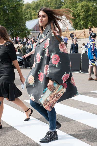 Sokak stili 2015-16 Sonbahar/Kış, Londra Moda Haftası