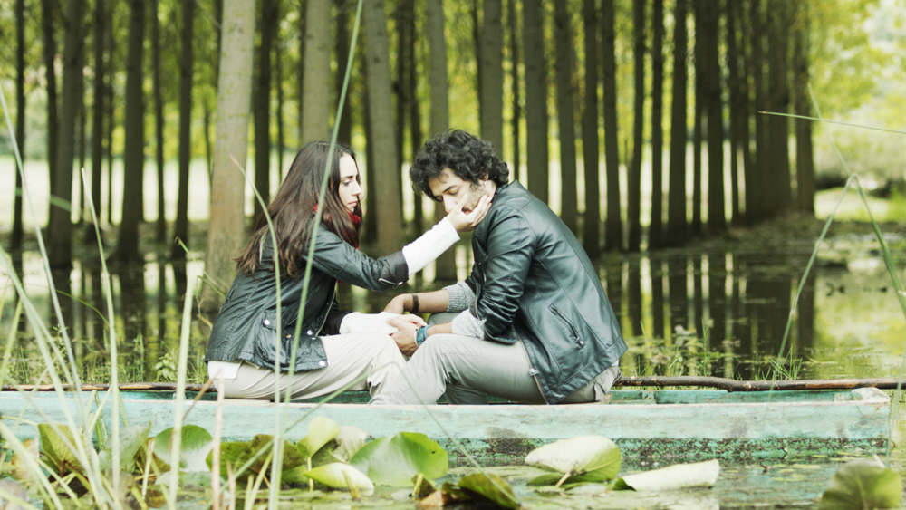 Aşk dediğin "Bir Varmış Bir Yokmuş" 