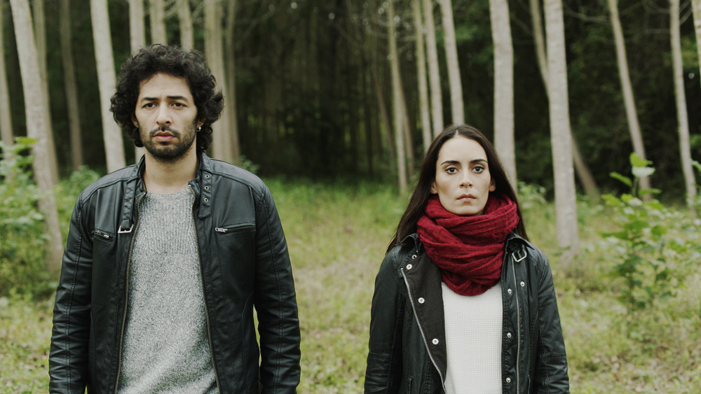 Aşk dediğin "Bir Varmış Bir Yokmuş" 