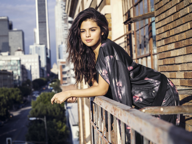 Adidas Neo'nun yeni yüzü Selena Gomez 