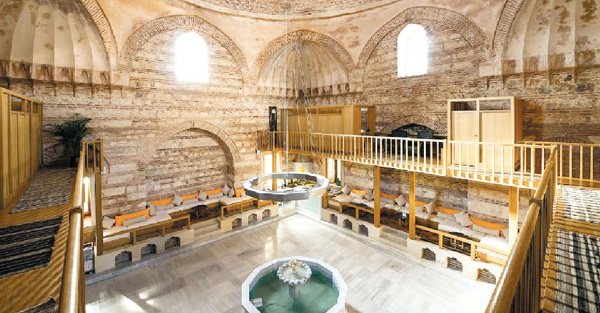 Gidilmesi gereken tarihi hamamlar