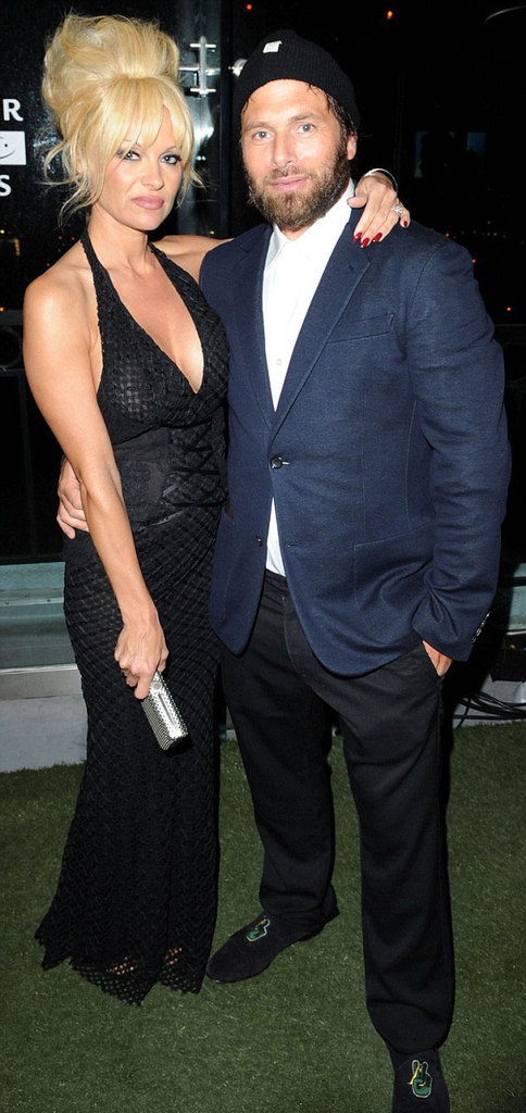 Pamela Anderson neden boşanıyor? 