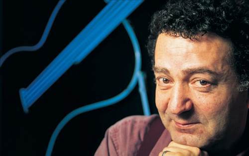 Kayahan'ın ölümü ünlüleri yasa boğdu