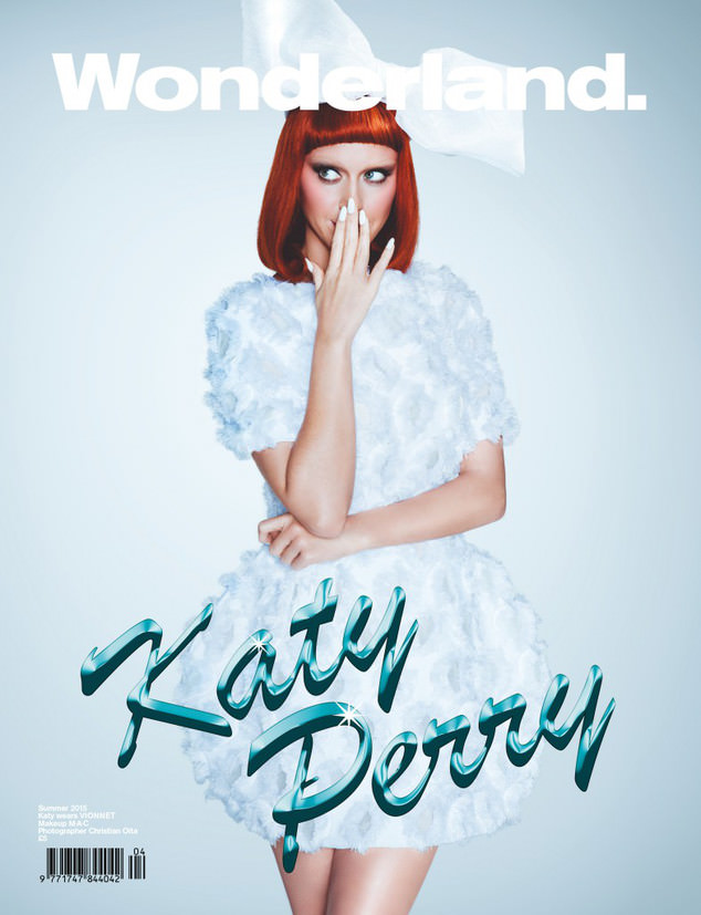 Katy Perry Wonderland dergisi için sarışın oldu