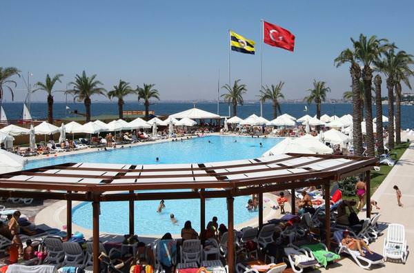  İstanbul'daki en iyi havuzlar