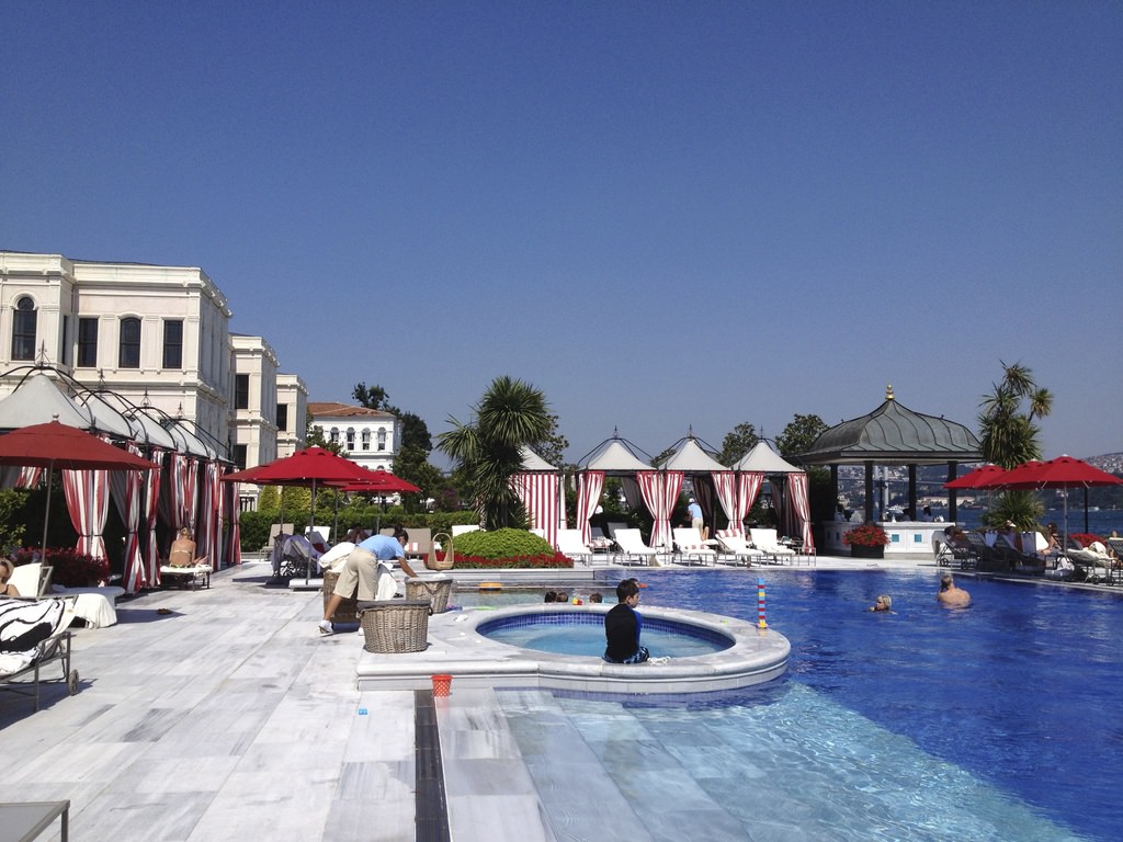  İstanbul'daki en iyi havuzlar