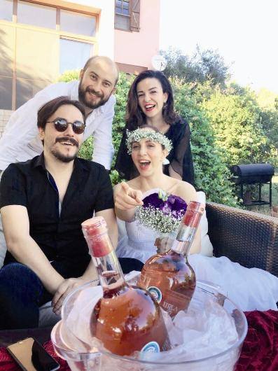 Sertab Erener evlendi!