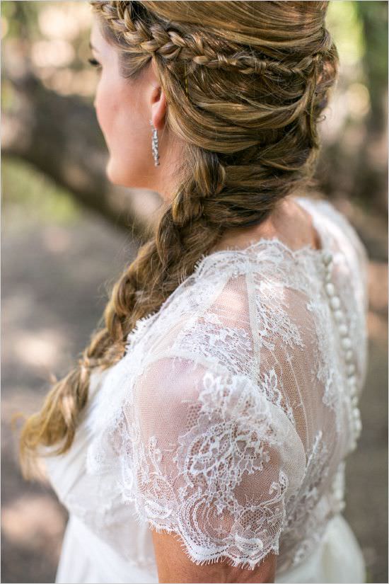 Kumsal düğünlerine özel saç modelleri