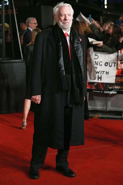 The Hunger Games: Mockingjay 2 İngiltere Prömiyeri 