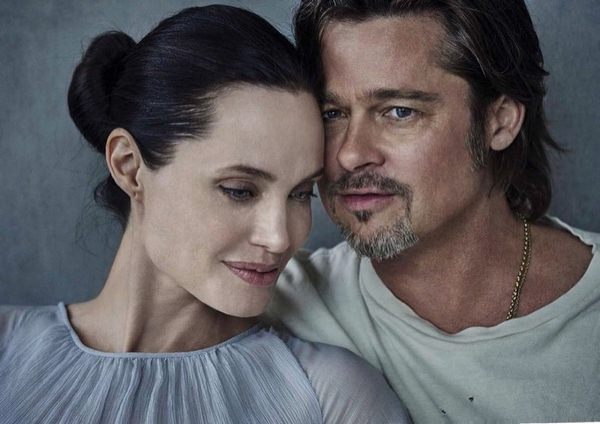 Angelina Jolie ve Brad Pitt'den romantik pozlar