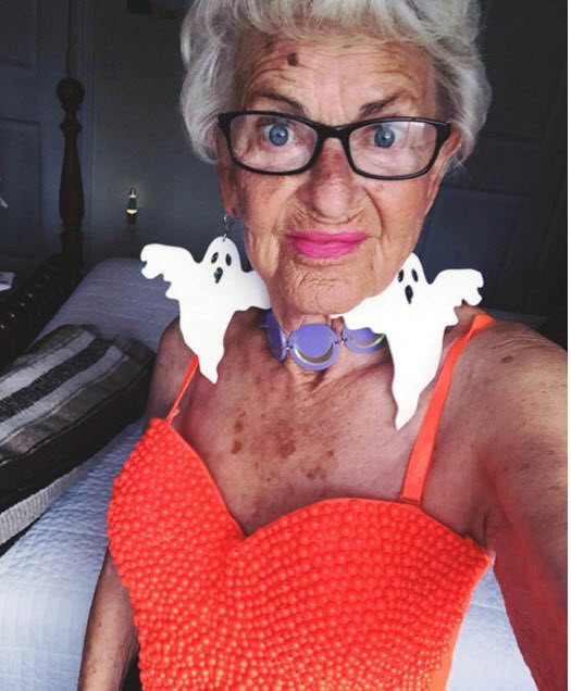 87 yaşındaki Baddie Winkle Instagram'ı salladı!