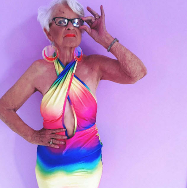87 yaşındaki Baddie Winkle Instagram'ı salladı!