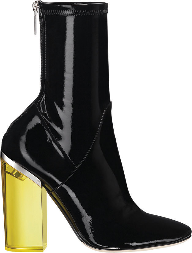 Yılbaşı gecesine özel ayakkabı modelleri