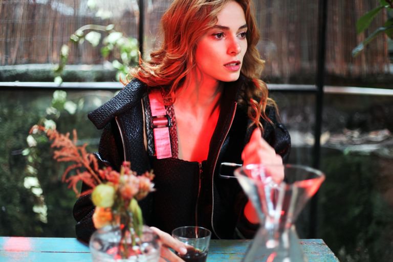 Yeni keşfimiz: Türkü Şahin