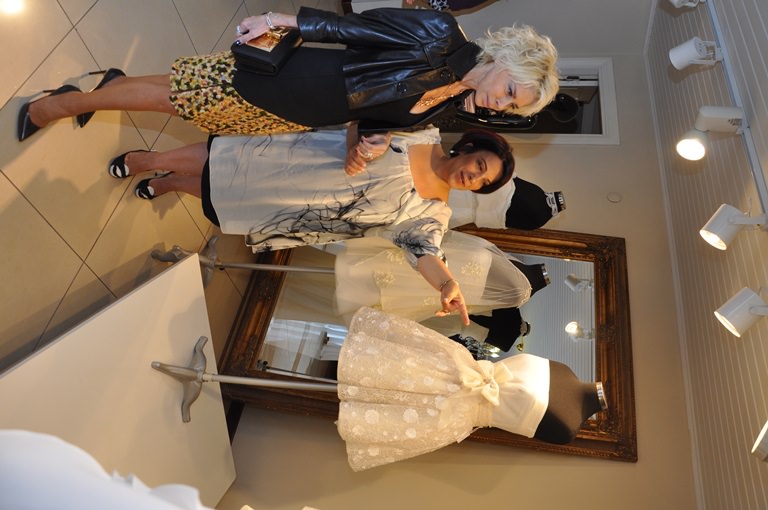 Bir gelinlik hikayesi: Akay