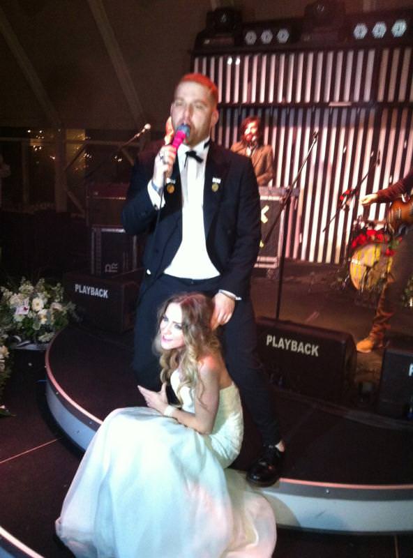 Gökhan Özoğuz ikiz babası oldu