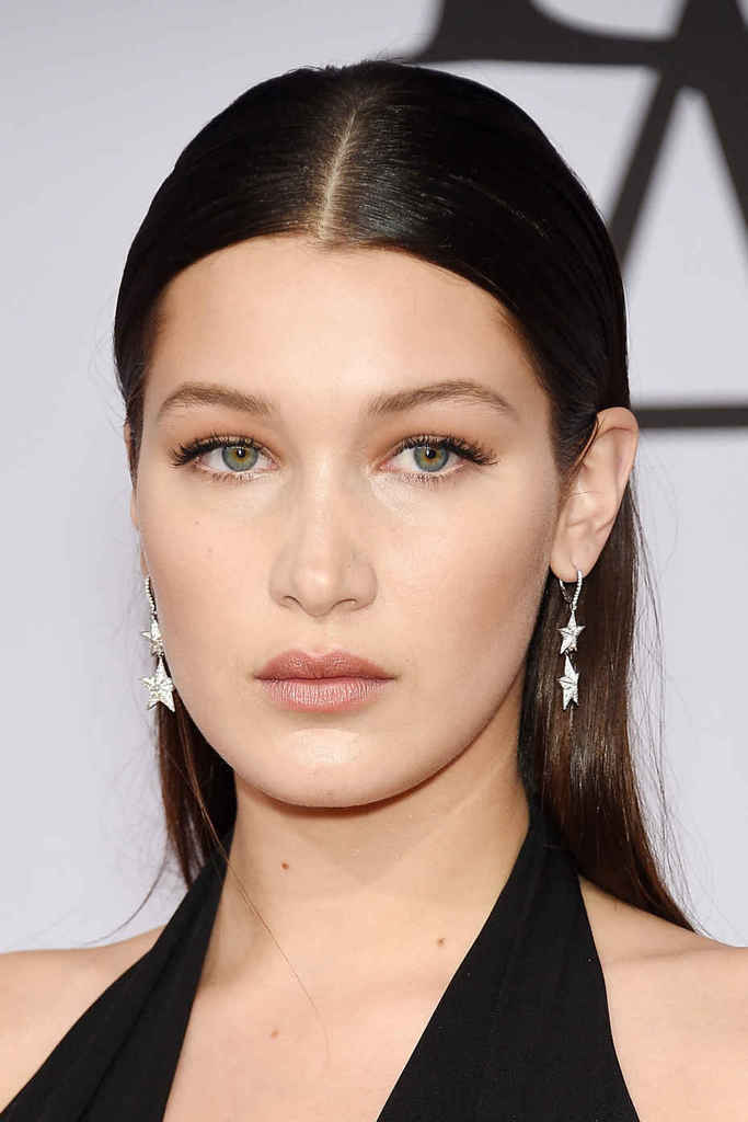 Bella Hadid`in estetiksiz hali şaşırttı
