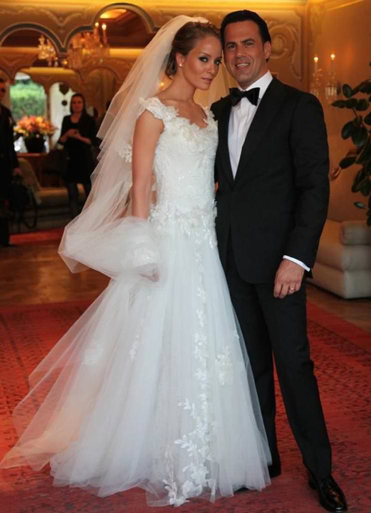 Ünlü çiftin boşanma davasında tuhaflık zirve yaptı!