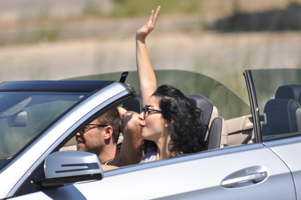 Merve Boluğur ile Murat Dalkılıç alyansları çıkarttı