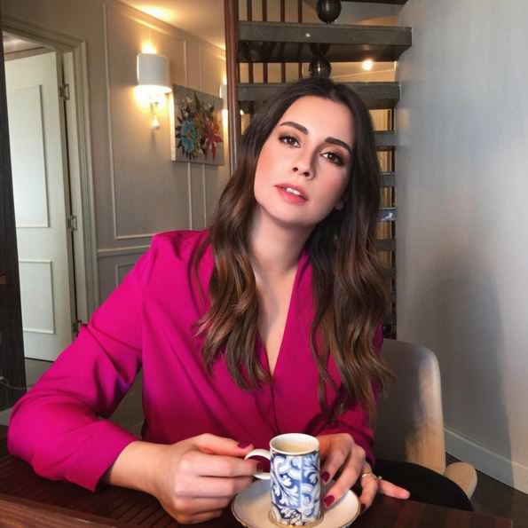 Buse Terim & Volkan Bahçekapılı