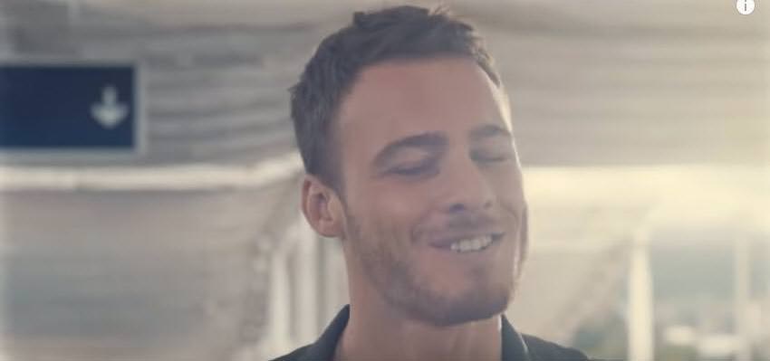 Serenay Sarıkaya ve Kerem Bursin'in yeni reklam filmi