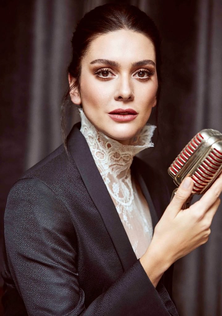 Bergüzar Korel'in makyajsız hali şaşırttı