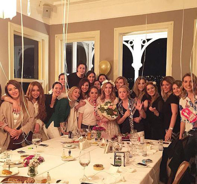 Sinem Kobal'ın kına gecesi fotoğrafları