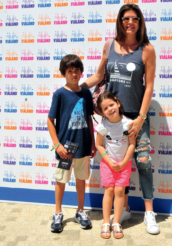 Ünlü isimler ve çocukları Vialand’de bir araya geldi