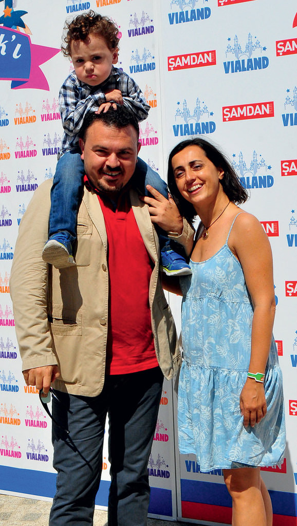 Ünlü isimler ve çocukları Vialand’de bir araya geldi