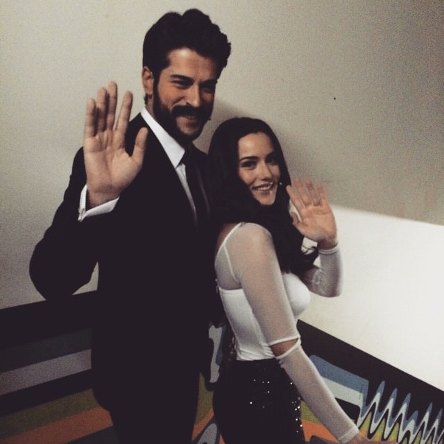 Fahriye Evcen Burak Özçivit'le ilişkisini nasıl kurtardı?