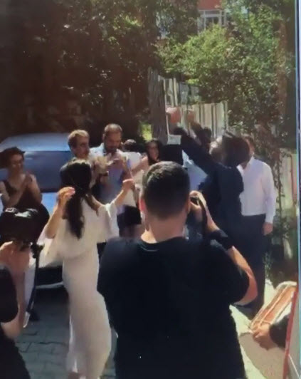 Kadir Doğulu ve Neslihan Atagül'ün düğününden ilk kareler