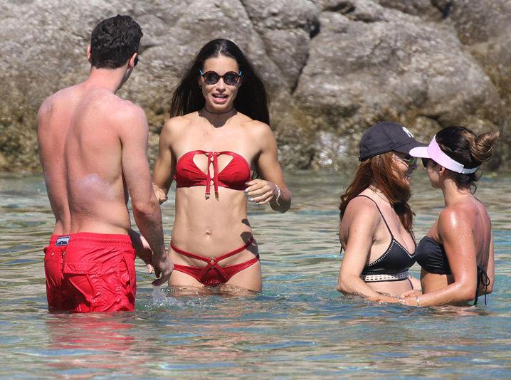 Adriana Lima, Sami Khedira ile Mikanos'ta