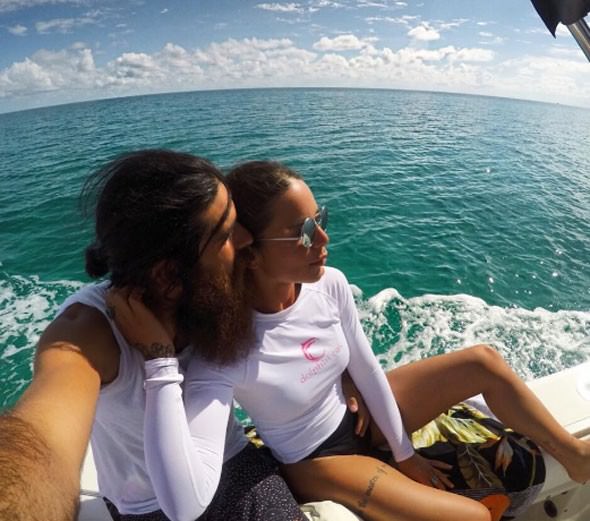 Eliz Sakuçoğlu ve Beran Benan tatilde