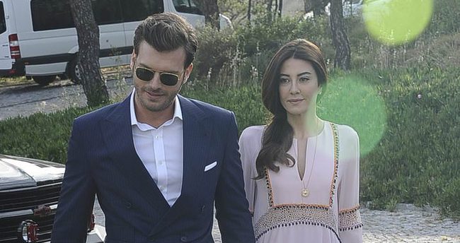 Kıvanç Tatlıtuğ ve Başak Dizer kaza geçirdi