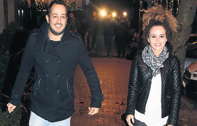 Sarp Apak ile Bengisu Uzunöz evleniyor