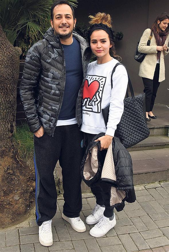 Sarp Apak ile Bengisu Uzunöz evleniyor