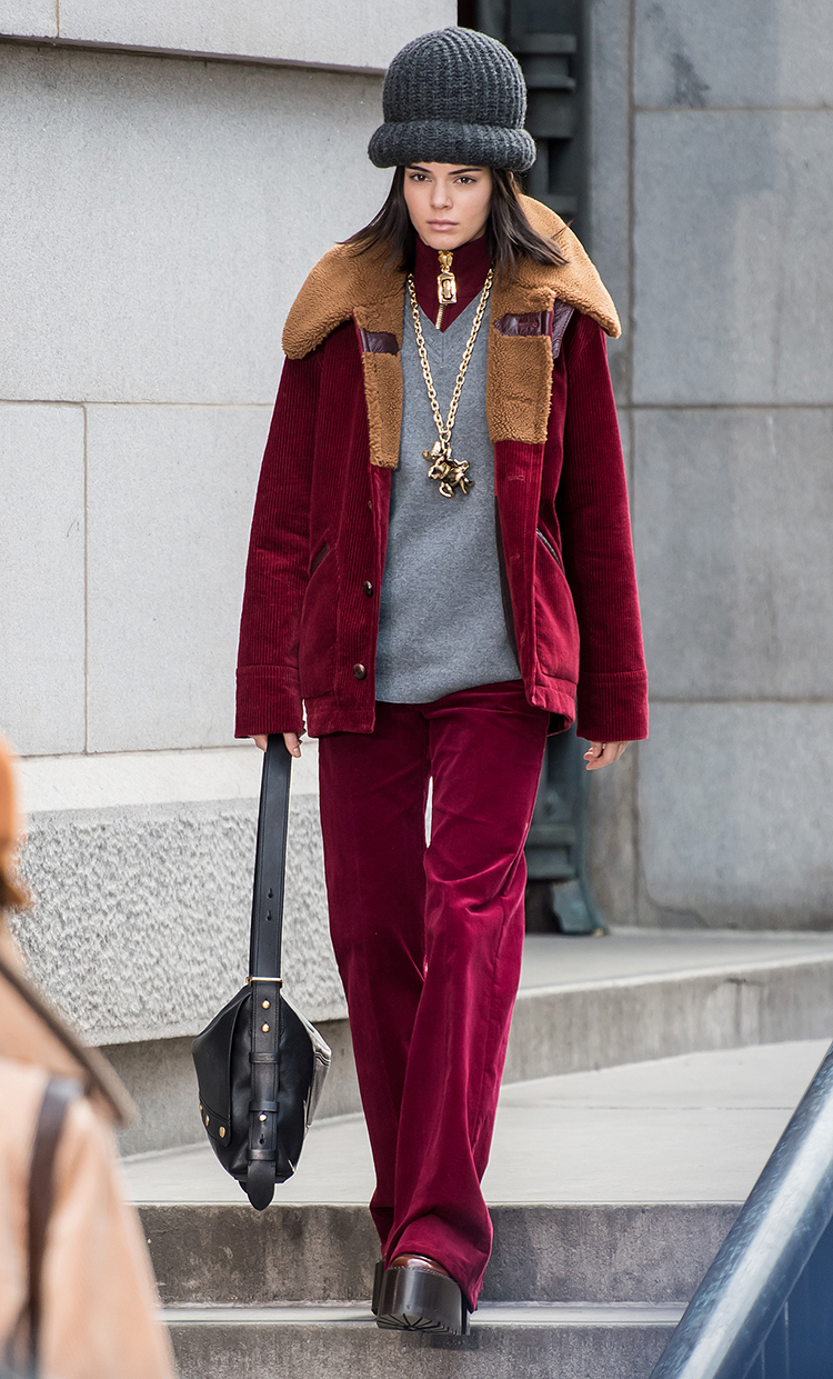 Kendall Jenner da soyuldu