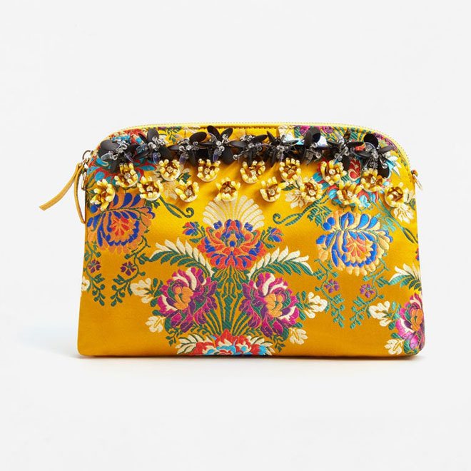 Sezonun hiti çiçek desenliler