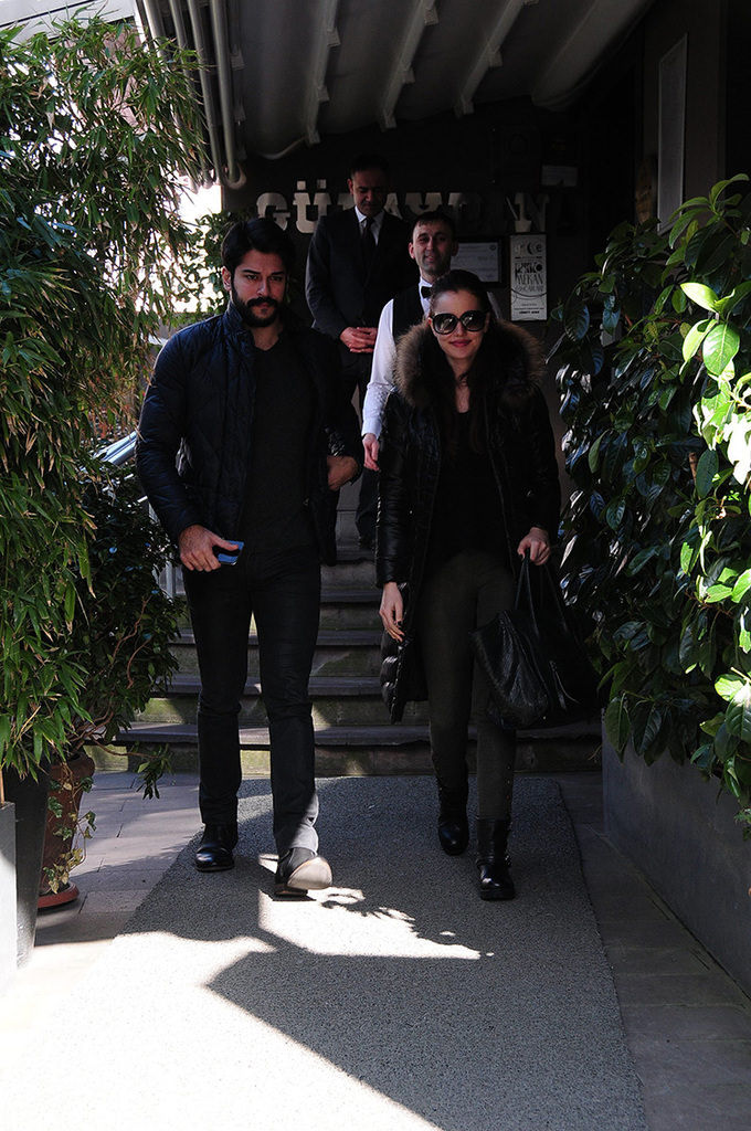 Fahriye Evcen ve Burak Özçivit düğünü nerede olacak?