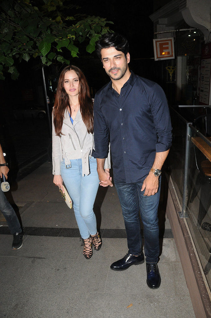 Fahriye Evcen ve Burak Özçivit düğünü nerede olacak?