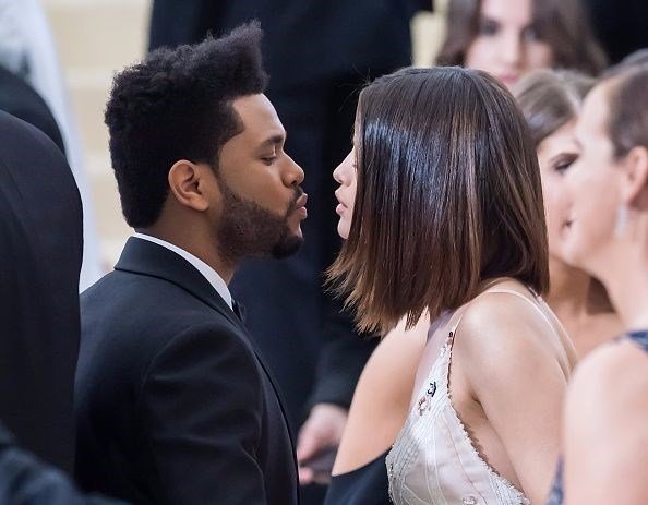 Selena Gomez ve The Weeknd ayrıldı