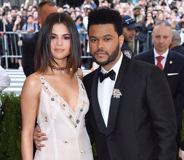 Selena Gomez ve The Weeknd ayrıldı