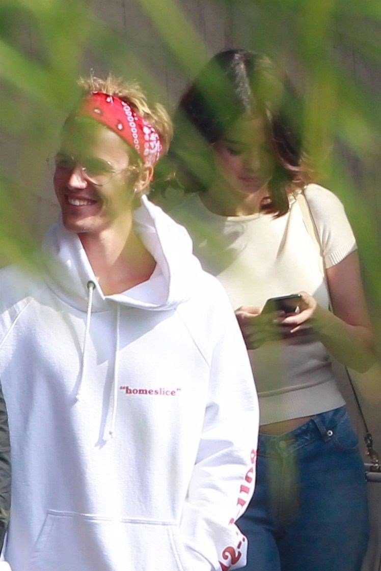 Selena Gomez ve The Weeknd ayrıldı