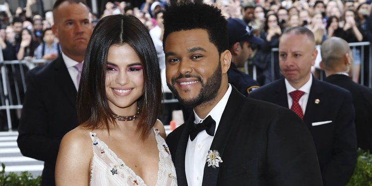Selena Gomez ve The Weeknd ayrıldı
