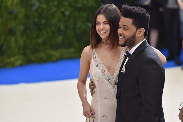 Selena Gomez ve The Weeknd ayrıldı